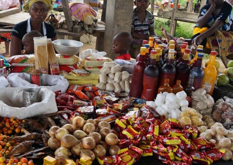 Hambre-Kolahun-mercado-FAO-Liberia